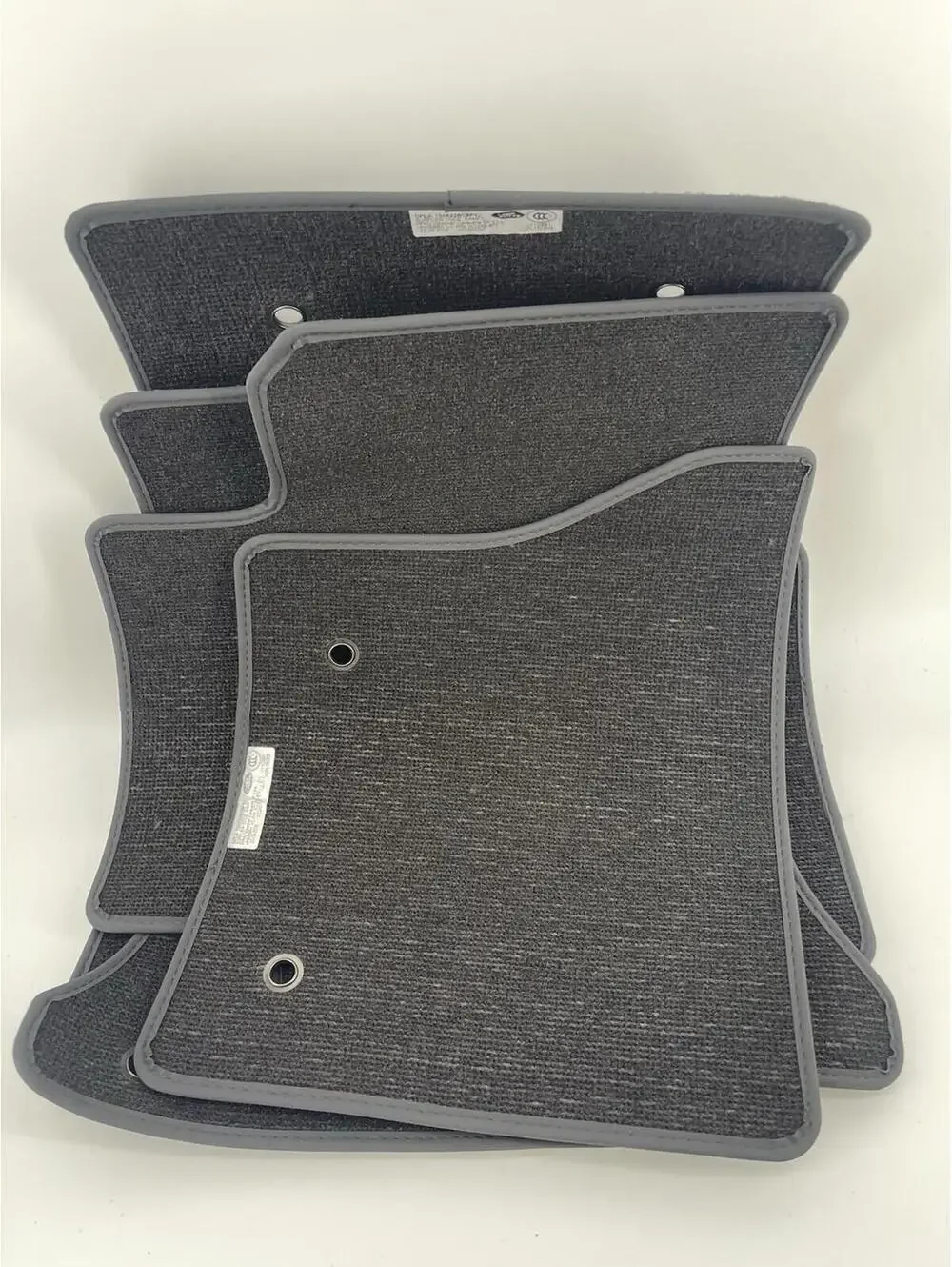 Genuine OEM Land Rover 4Pc Gray Carpet Floor Mat Set Factory New 300269-870 - Picture 1 of 11